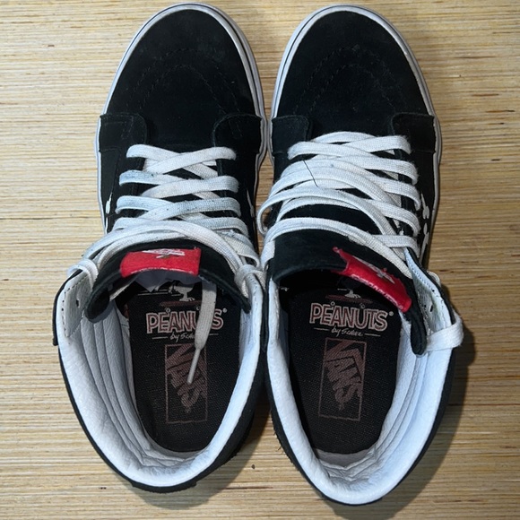 Vans X Peanuts Sk8-Hi Reissue Suede/Canvas Sneakers Size 8.5 Woman's - Picture 10 of 12